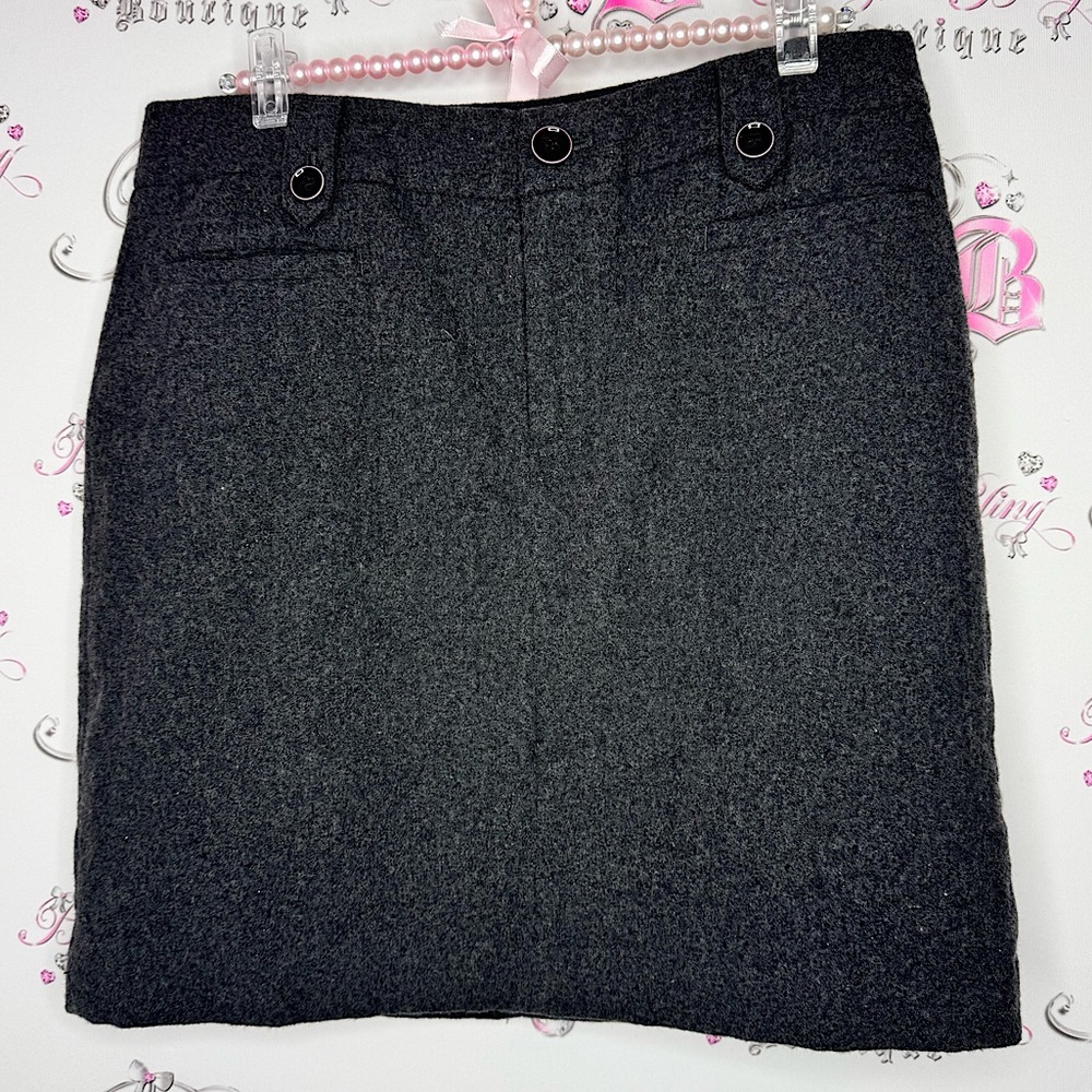 Eddie Bauer skirt wool buttons grey pencil warm cozy wool skirt